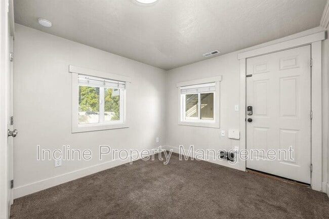 Photo - 43 W 100 N