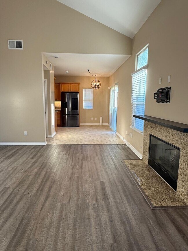 Charming Home Just Minutes from the Beach! - Charming Home Just Minutes from the Beach!