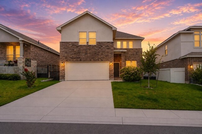 Building Photo - 1506 Sombras Dr