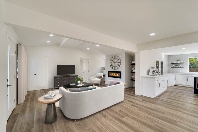 Photo - 1502 Coolidge St