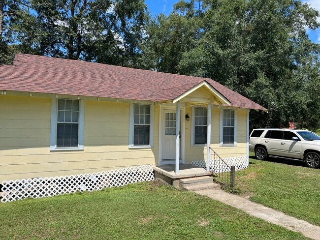 Building Photo - 402 Old Richton Rd Rental