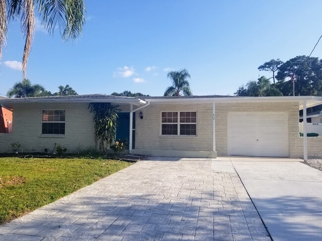 Building Photo - 52 Cypress Dr Rental