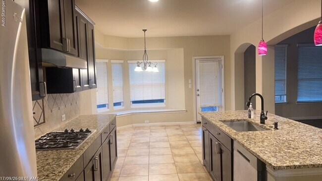 2505 Mesa Glen Dr