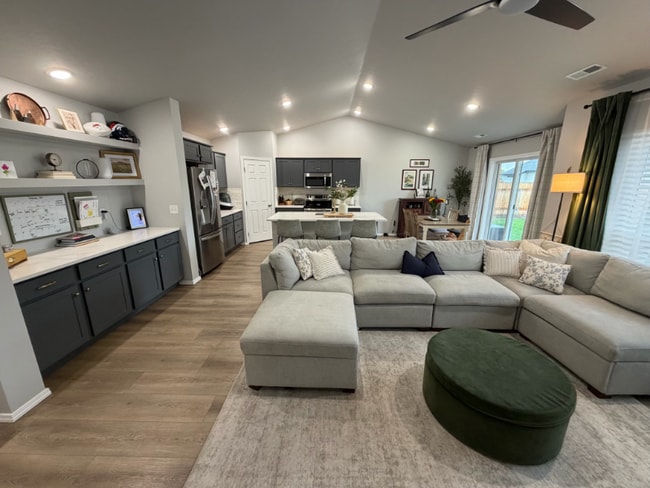 Photo - 1910 SW Cooper Ave