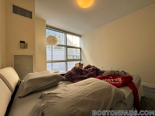 Photo - 40 Boylston St Unit 402