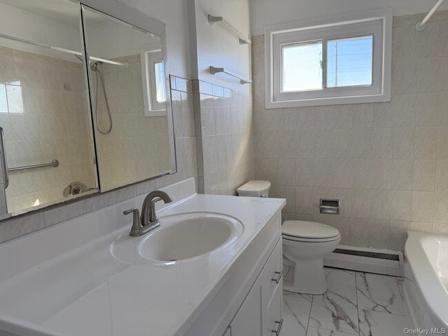 Photo - 1 Munro Blvd Unit 2F