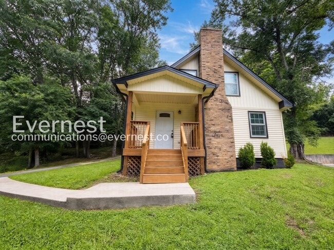 Photo - 239 Jeffery Dr