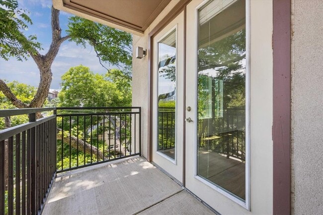 Photo - 1900 Barton Springs Rd Unit 4041
