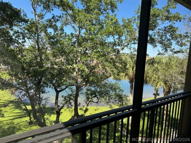 Photo - 6733 Coral Lake Dr Unit 6733