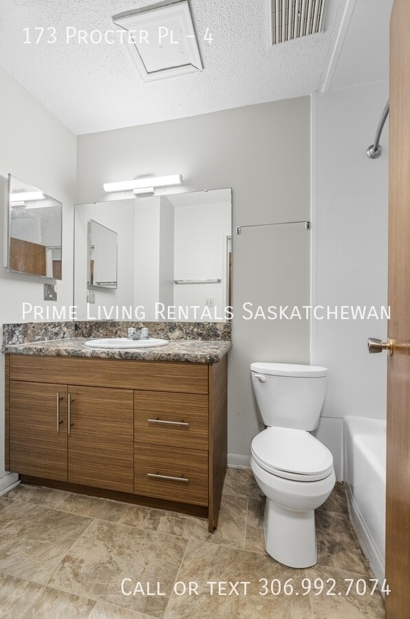 Photo - 173 Procter Pl Unit 4