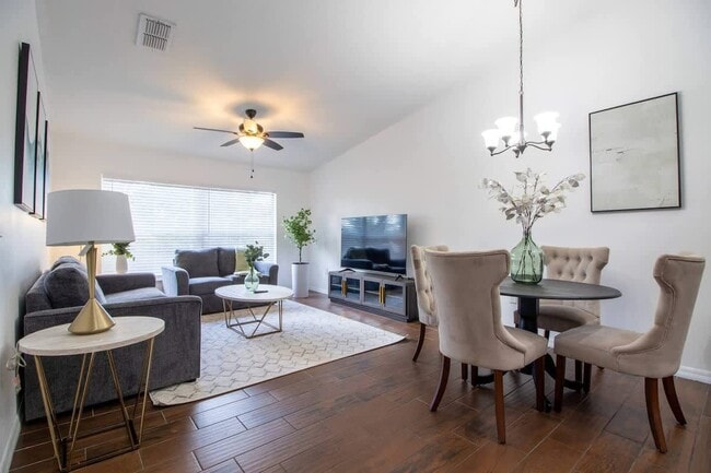 Photo - 37135 Grassy Hill Ln