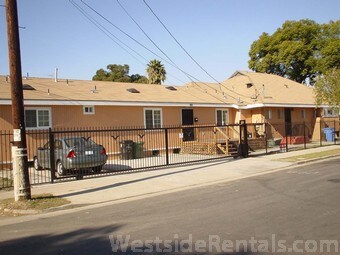 Photo - 1182 W 35th St Unidad D-One Block from USC