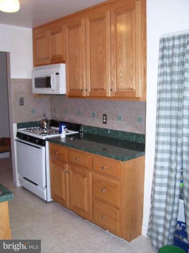 Photo - 418 N Armistead St Unit 103