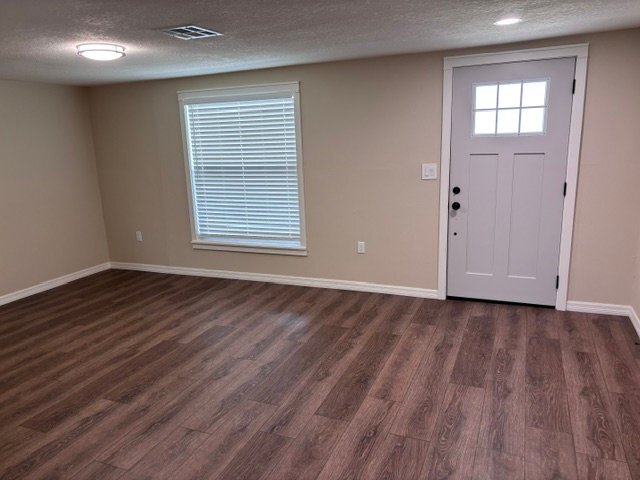 Photo - 8304 Mill Creek Ln