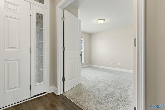 Photo - 122 Ardsley Dr