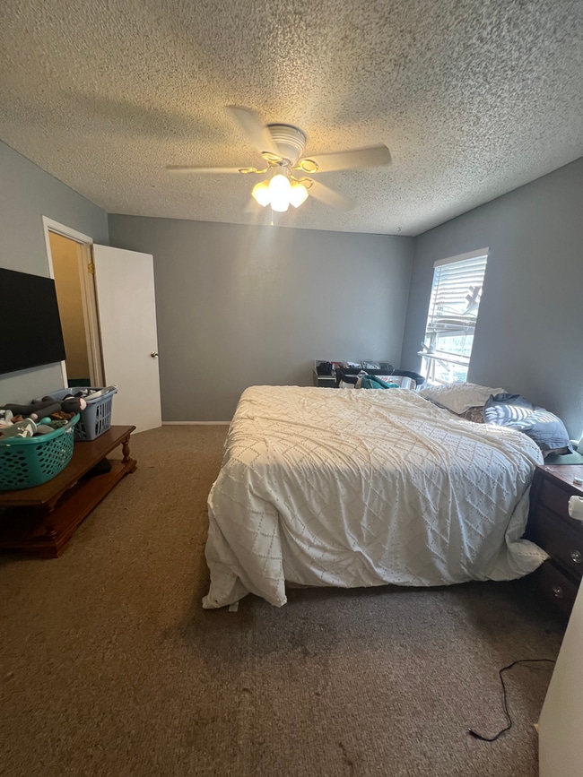 Photo - 5348 Benbrook St