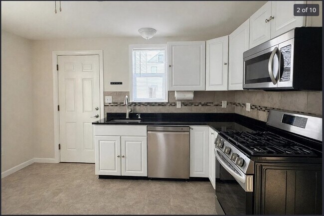 Photo - 20 Hanson St Unit 1