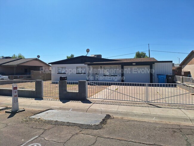 Photo - 3059 W Acapulco Ln