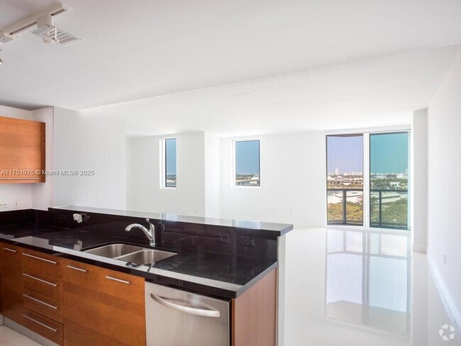 Building Photo - 244 Biscayne Blvd Rental