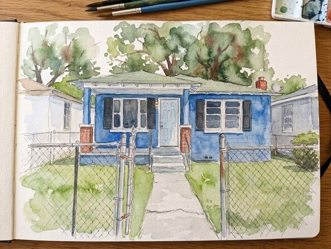 Building Photo - Charming bungalow with many upgrades on the way!