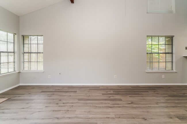 Photo - 200 Pecan Dr Unit 702