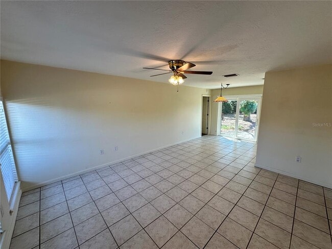 Photo - 204 59th St NW