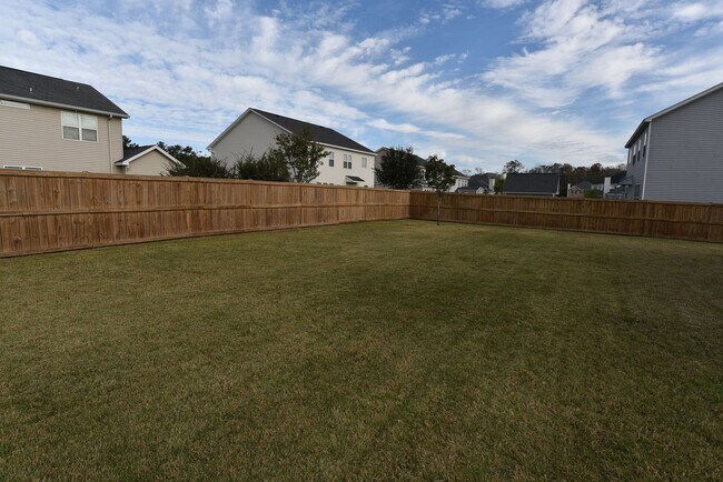 Photo - 179 Byron Dr