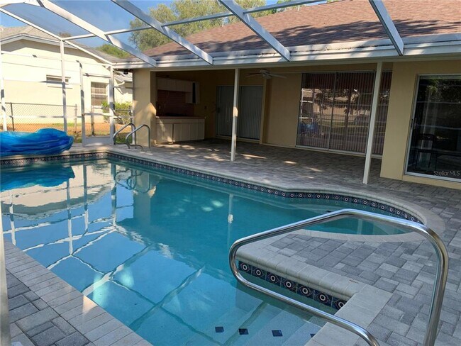 Photo - 8621 Ashbury Dr