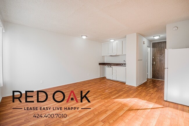 Building Photo - 500 S Hobart Blvd Unit 311