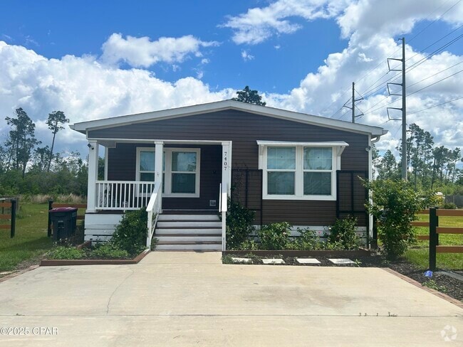 Building Photo - 7407 Sweetbriar Rd Rental