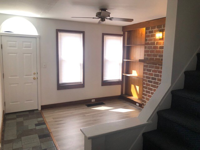 Photo - 615 Cherry St