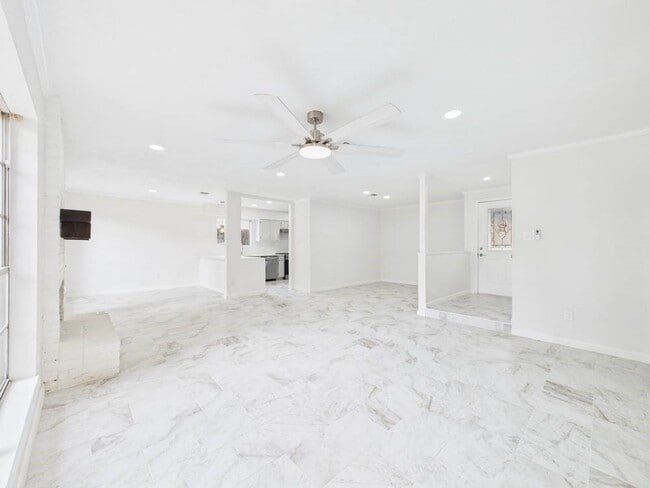 Photo - 506 Coppersmith Dr