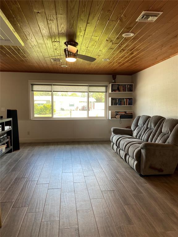 Photo - 232 Glen Oak Rd