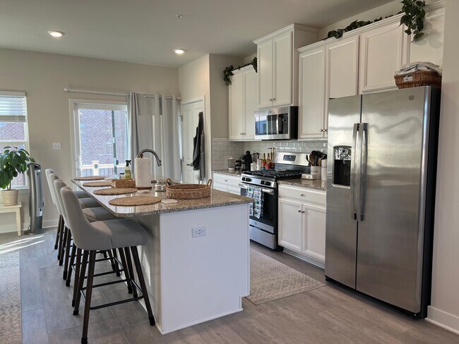 Photo - 1801 E Chase St