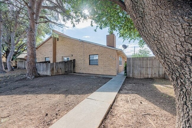 Photo - 4503 Fairgate Dr