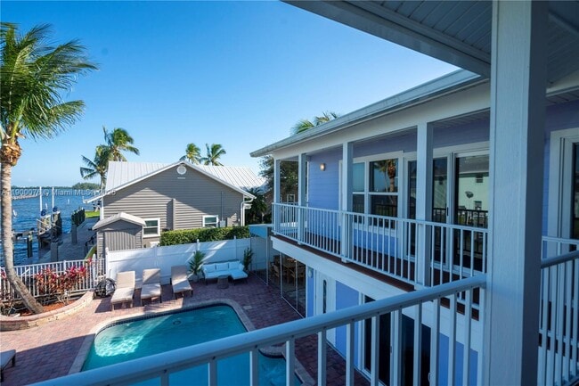 Photo - 474 Peninsula Dr