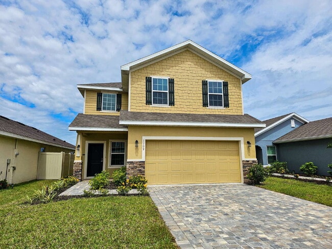 Building Photo - Palm Bay Paradise