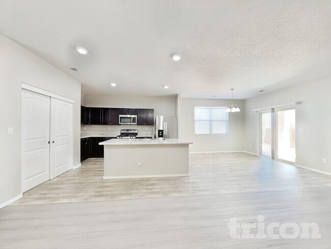 Photo - 5 Dos Hermanas Ct