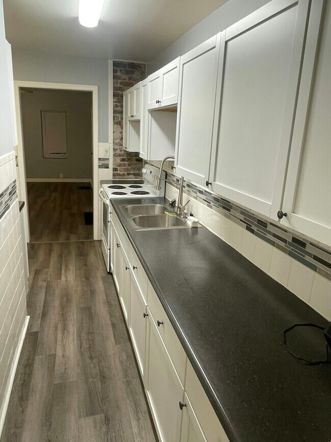 Photo - 1517 N Chester Ave