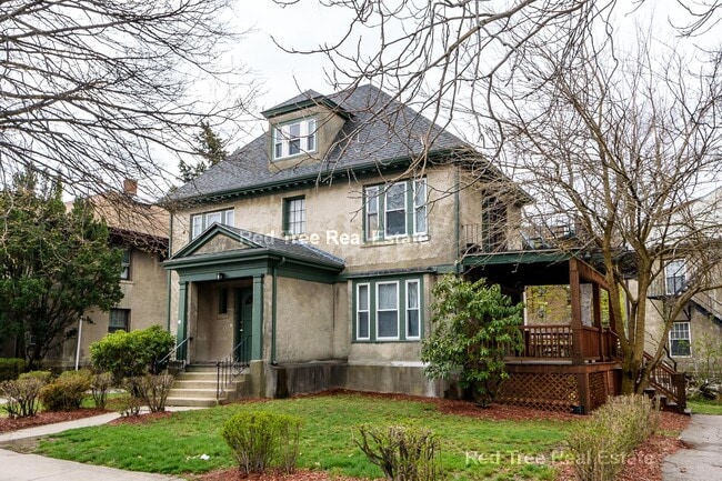 Building Photo - 231 Chestnut Hill Ave Unit 1