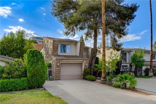 Photo - 3223 Pinehurst Dr