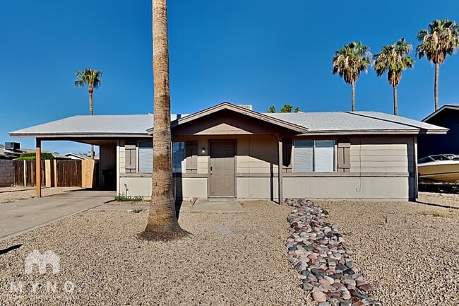 Building Photo - 11412 N 57th Dr