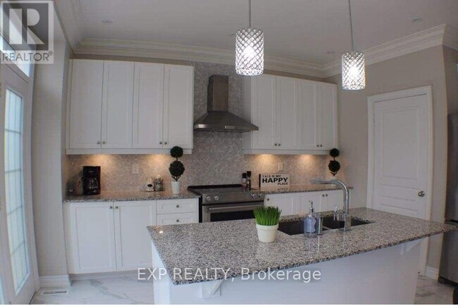 Photo - 99 Kincardine St