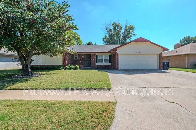 Building Photo - 2412 Laneway Dr
