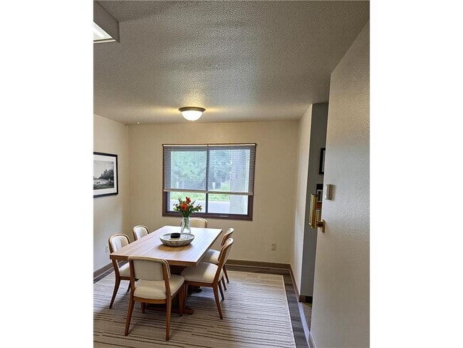 Photo - 520 N Grant St