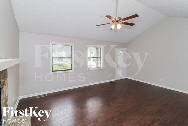 Photo - 1190 Lightfoot Dr