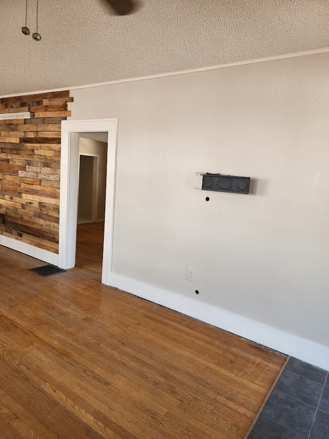Photo - 1255 7th Ave