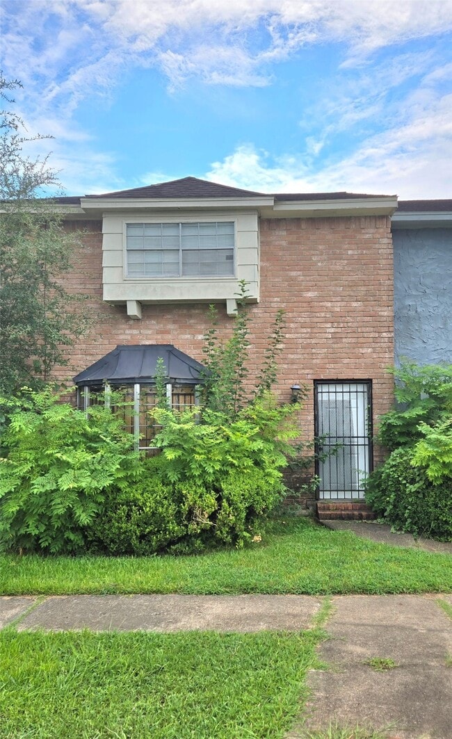 Photo - 7063 Chasewood Dr Condo