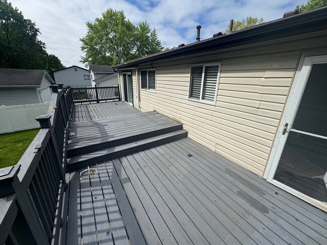 Photo - 3028 Quinby Dr