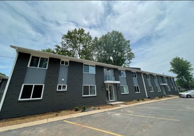 Photo - Brentwood Apartments